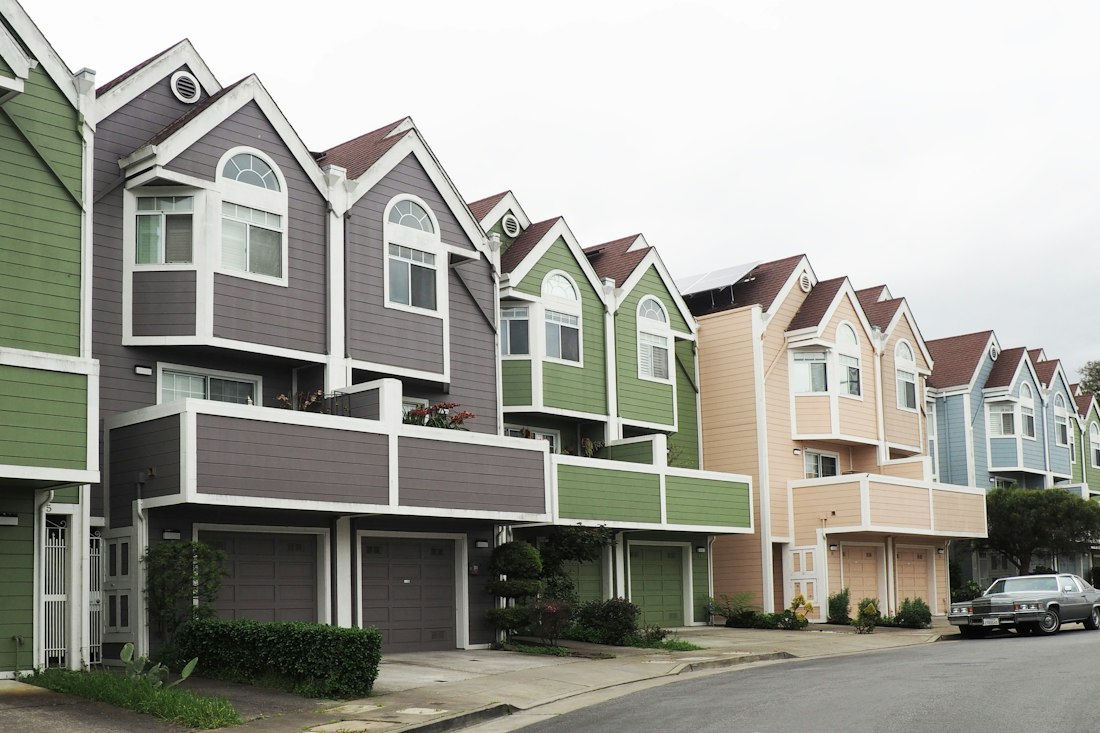 A row of townhomes in a residential neighborhood